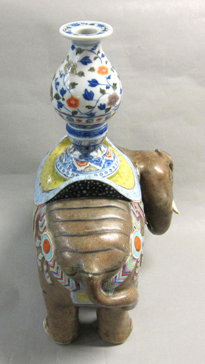 1992.0052 Figure back