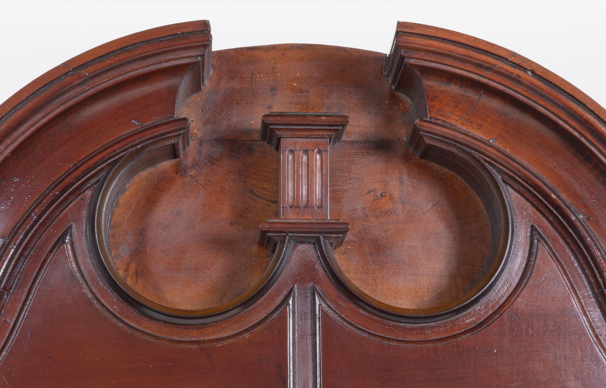 1992.0066 Desk and bookcase, detail 5