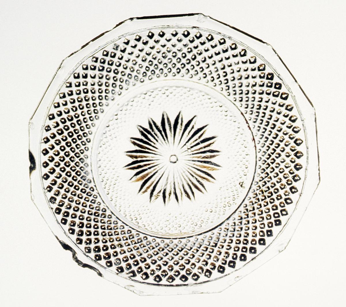 1992.0080.001 Plate