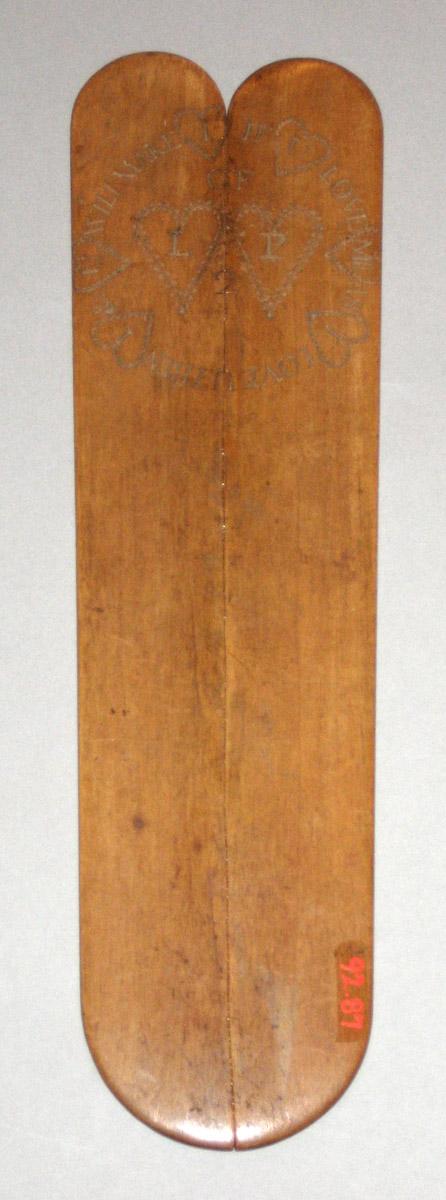 1992.0087 Busk underside