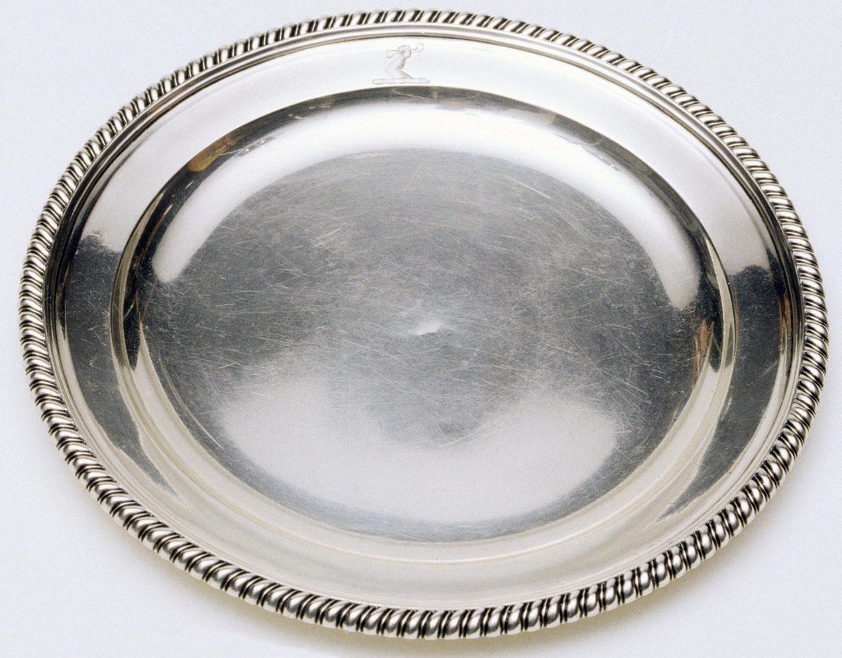 1992.0094.001 Service Plate, view 1