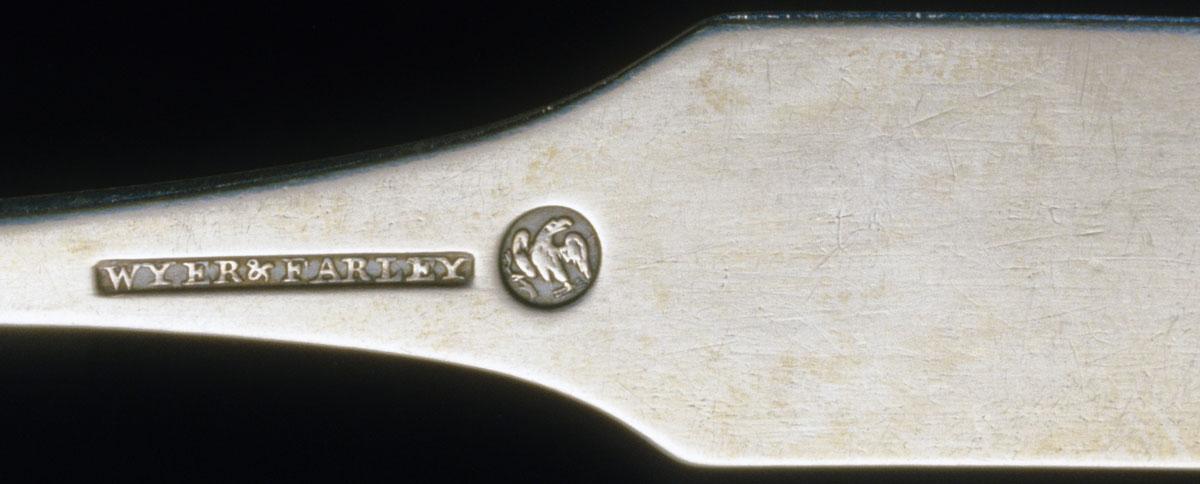 1992.0100 Spoon, Tablespoon, detail 1