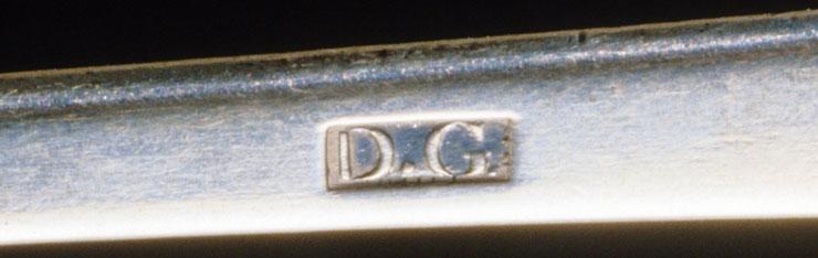 1992.0105 Spoon, Tablespoon, detail 1