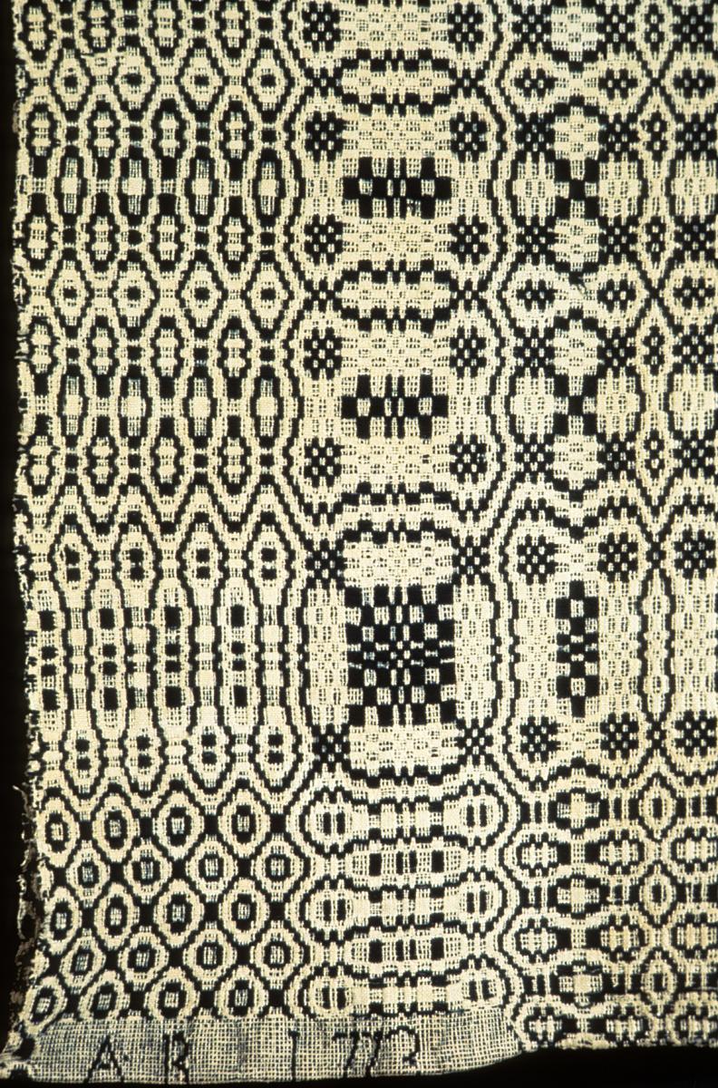 1958.0100 Bedcover