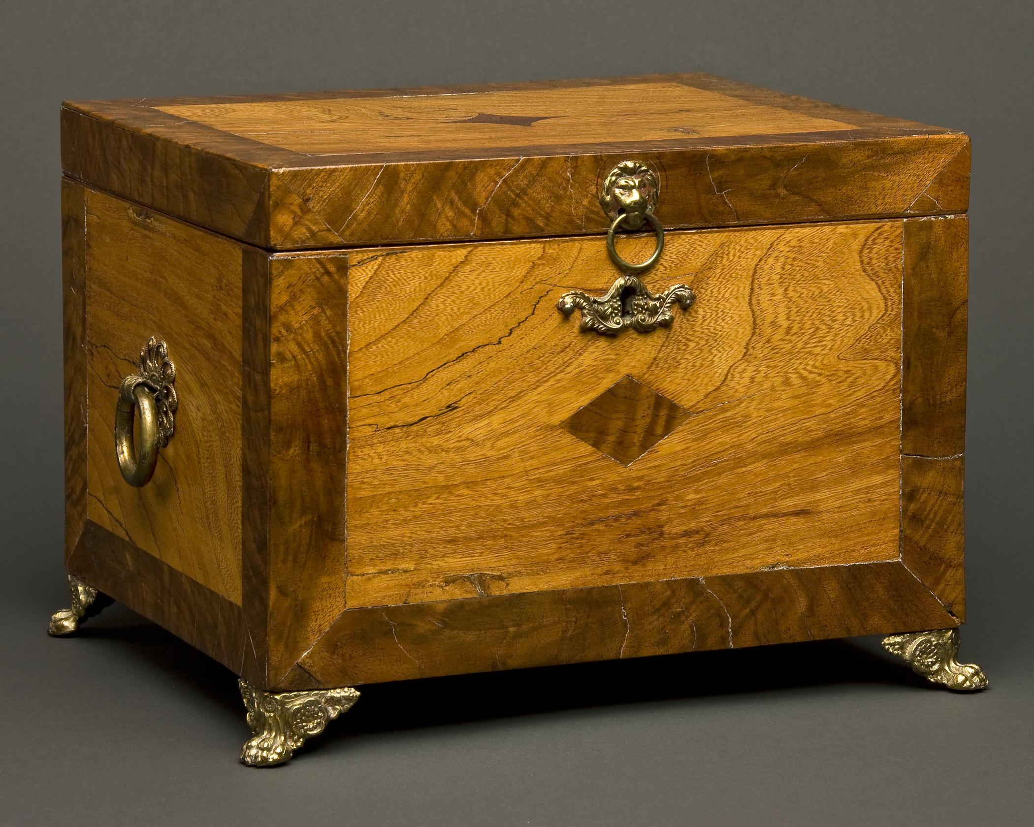1958.0102.001 A Chest, view 1