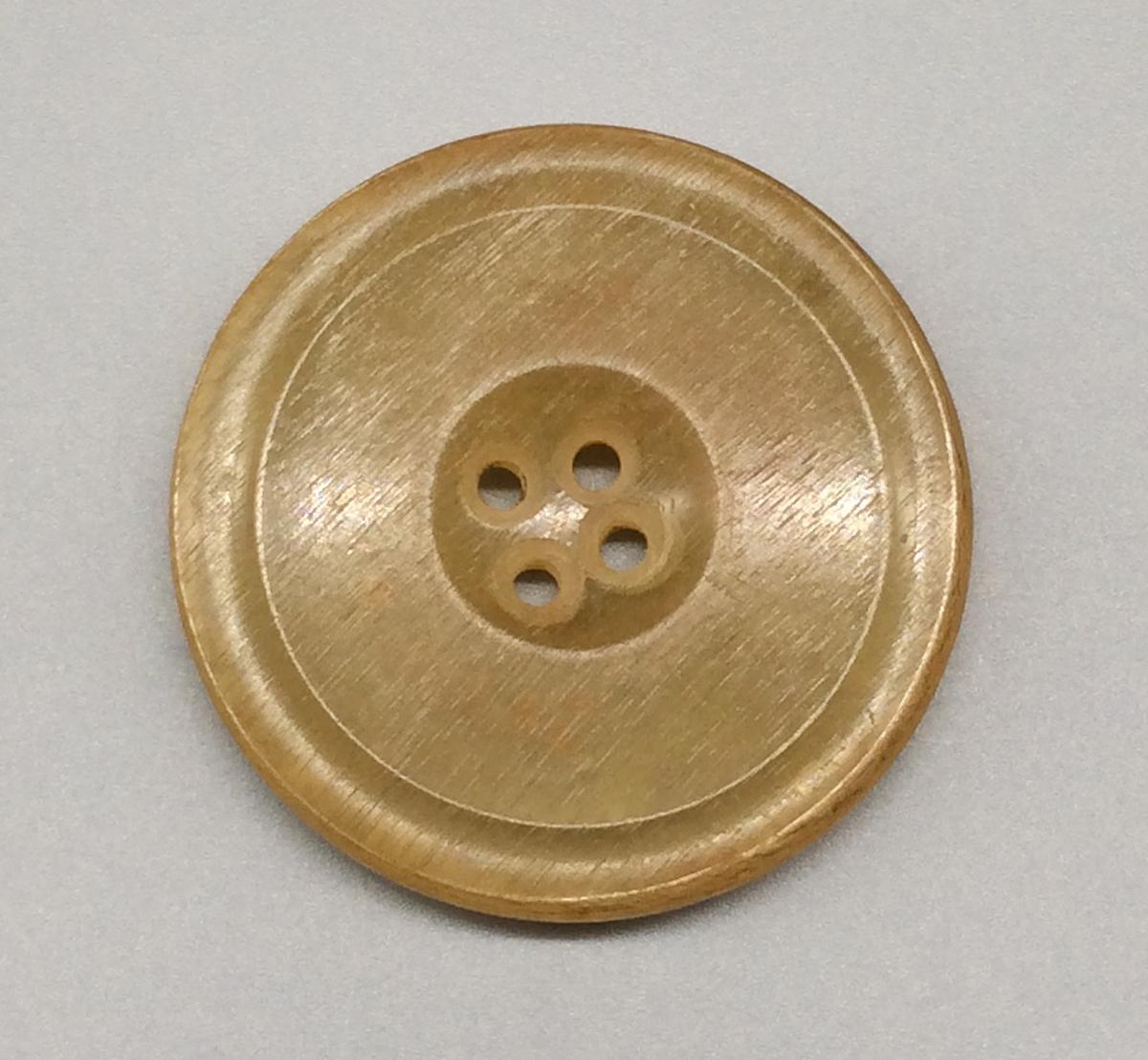1958.0102.003 Button, view 1