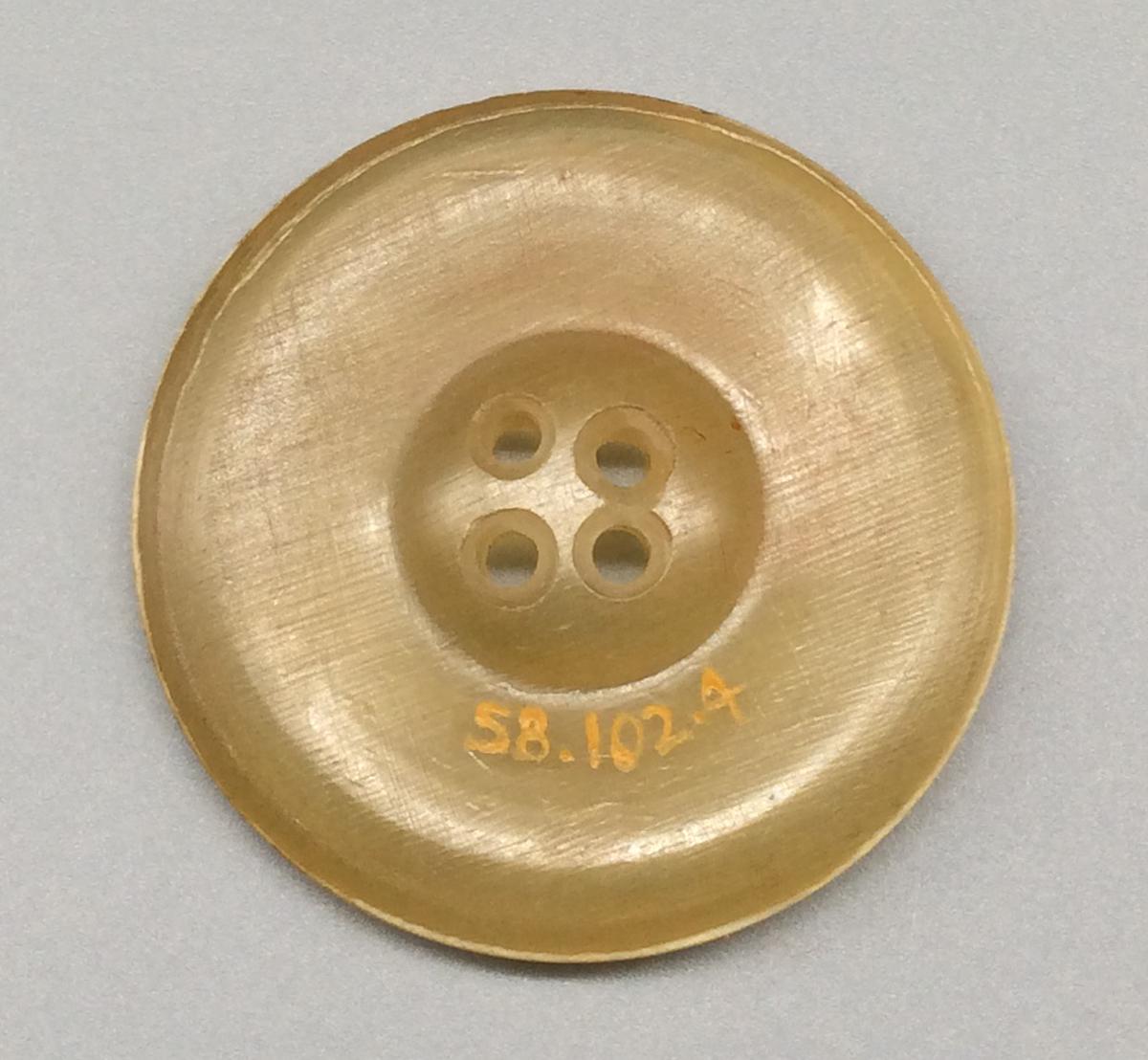 1958.0102.004 Button, view 2
