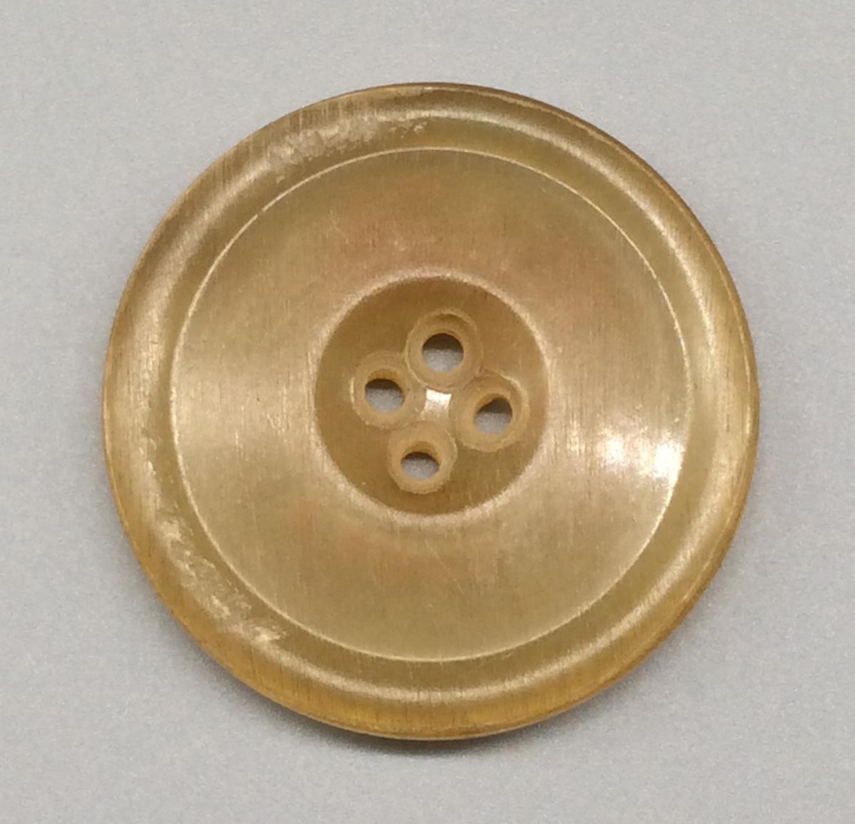 1958.0102.006 Button, view 1