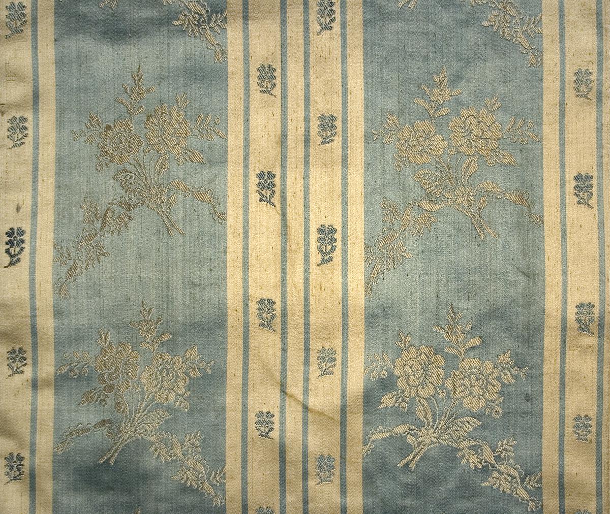 1952.0346.001 A Bed Hanging, Side Curtain, Pattern Repeat