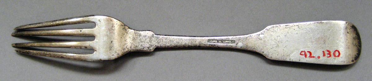 1992.0130 Silver Fork underside