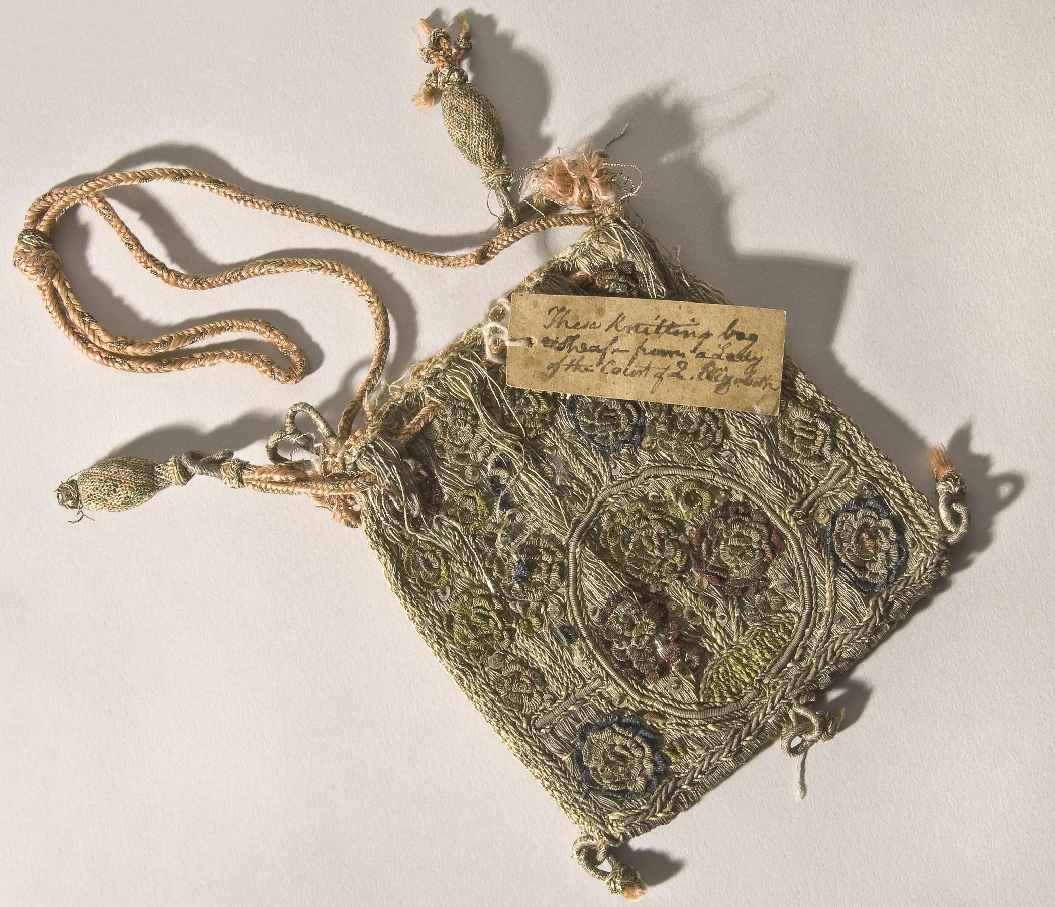 1958.0102.018 Bag, view 1