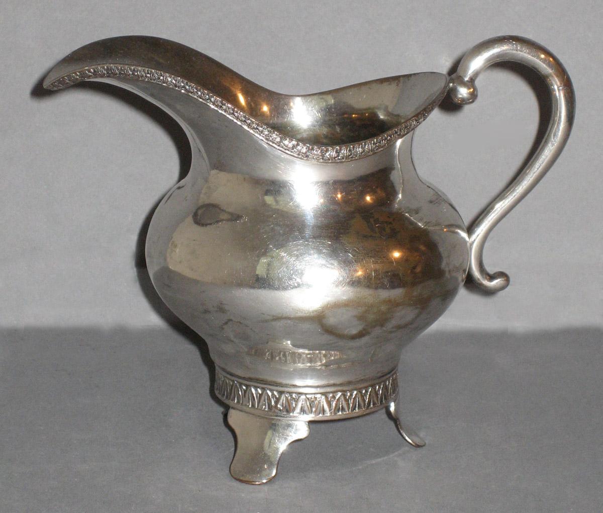 1993.0009 Cream pot