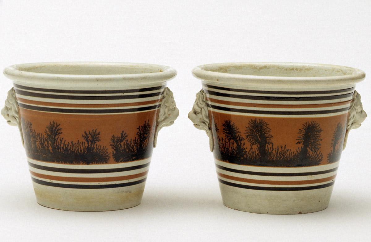 1993.0053.001, .002 Flowerpot, Cachepot