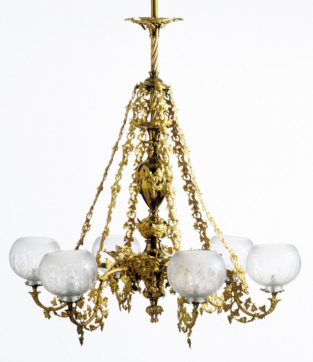 1993.0071 Chandelier