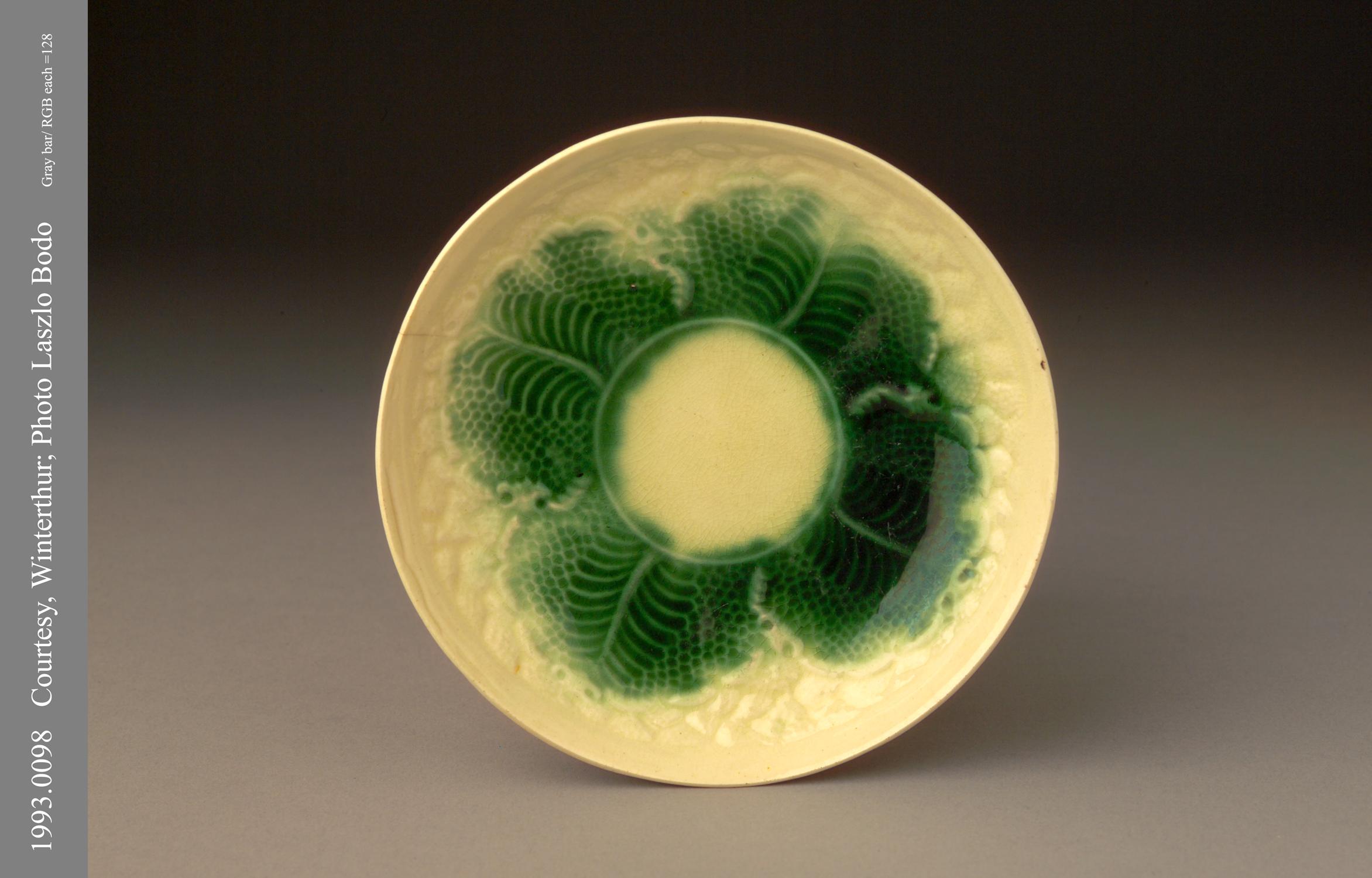 1993.0098 Saucer