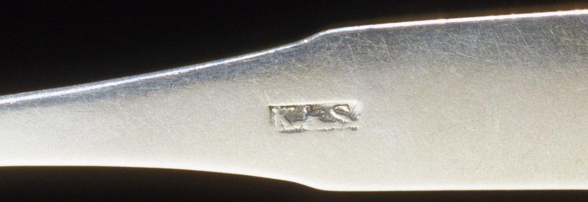 1993.0102 Spoon, Tablespoon, detail 1