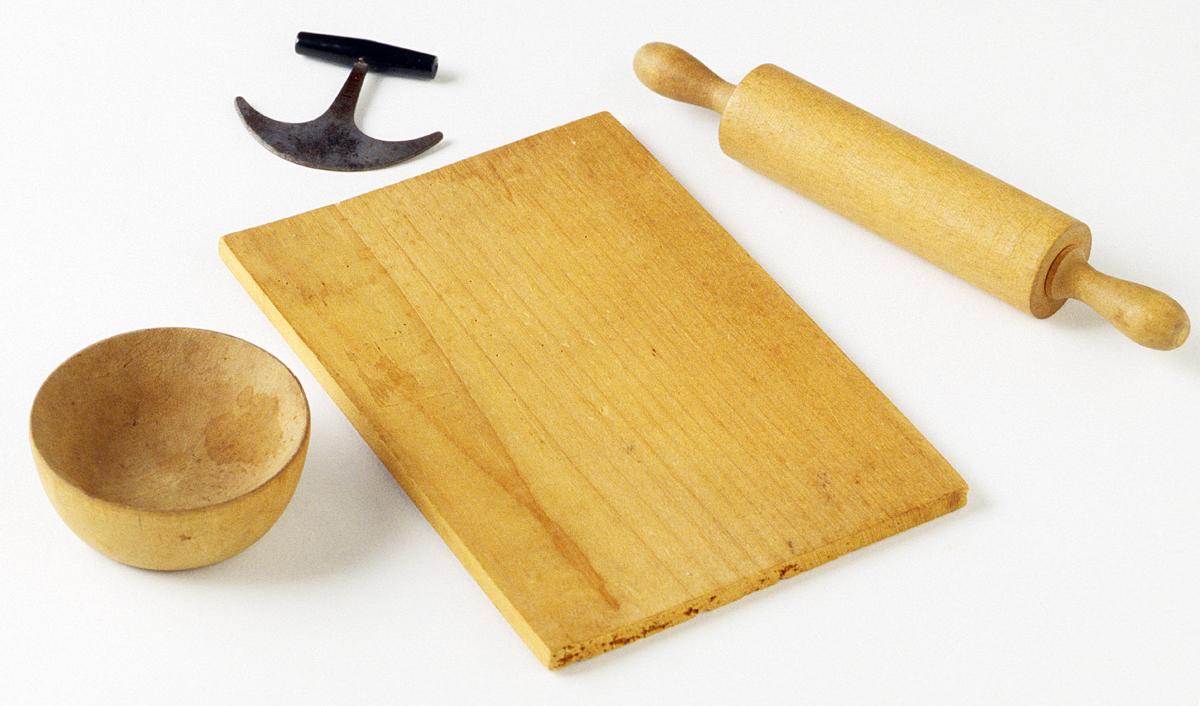 1993.0111.001-.004 Bread Board, Rolling Pin, Bowl and Chopper