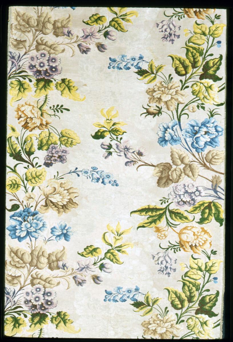 1994.0004 Textile panel, brocade
