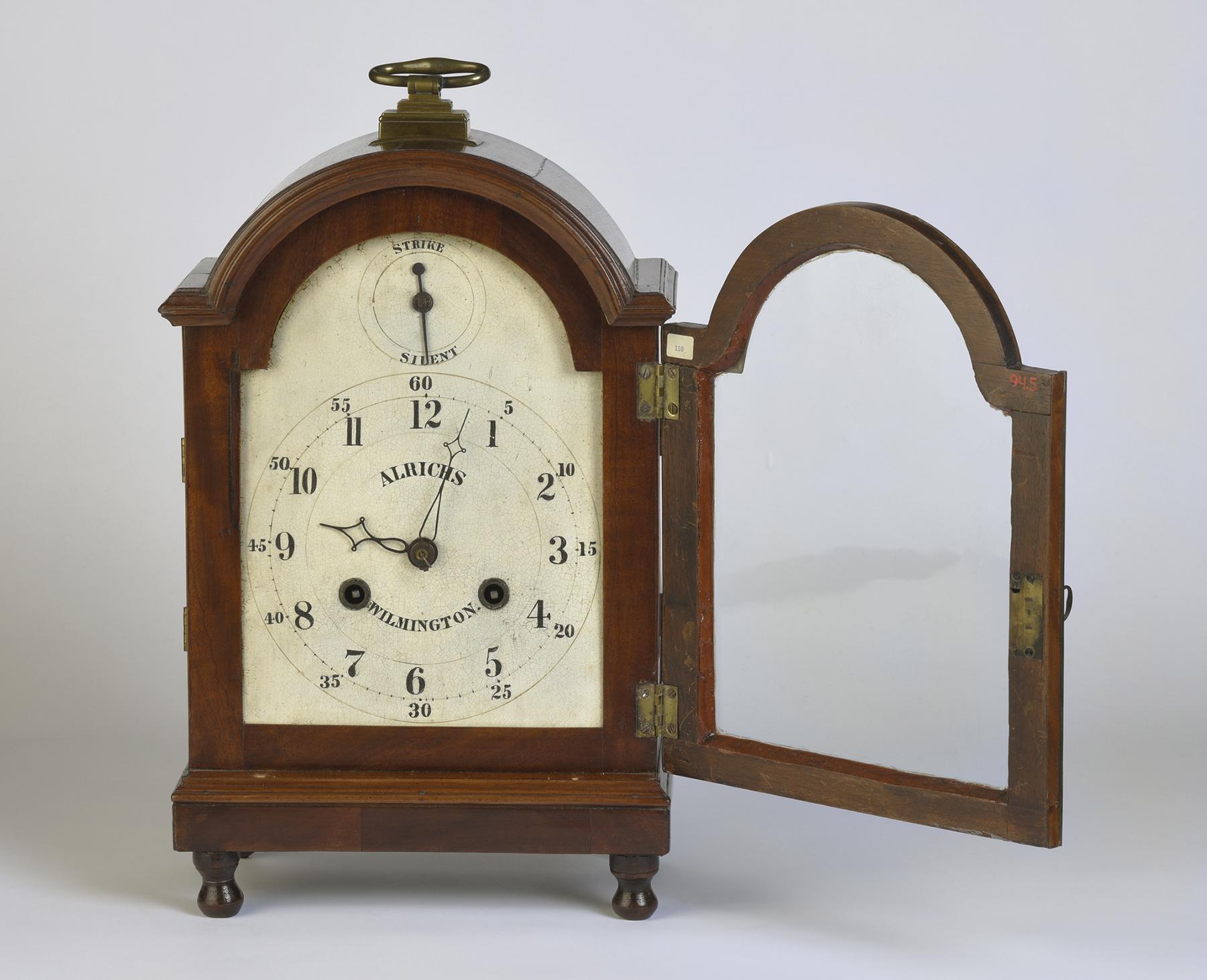 1994.0005 Clock, view 4