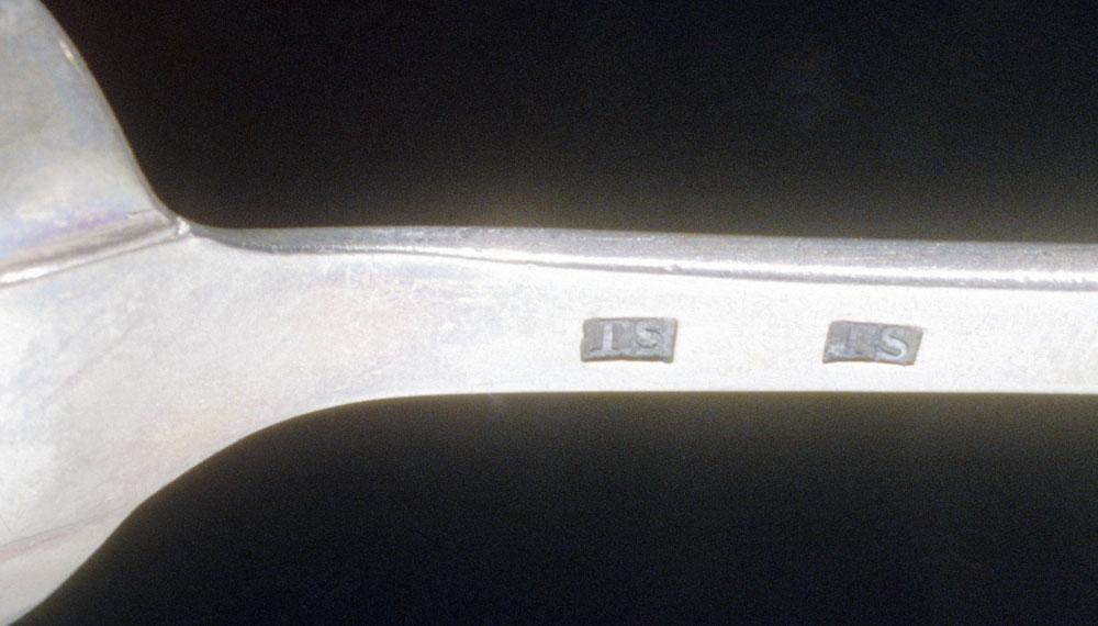 1994.0017 Spoon, Tablespoon, detail 1