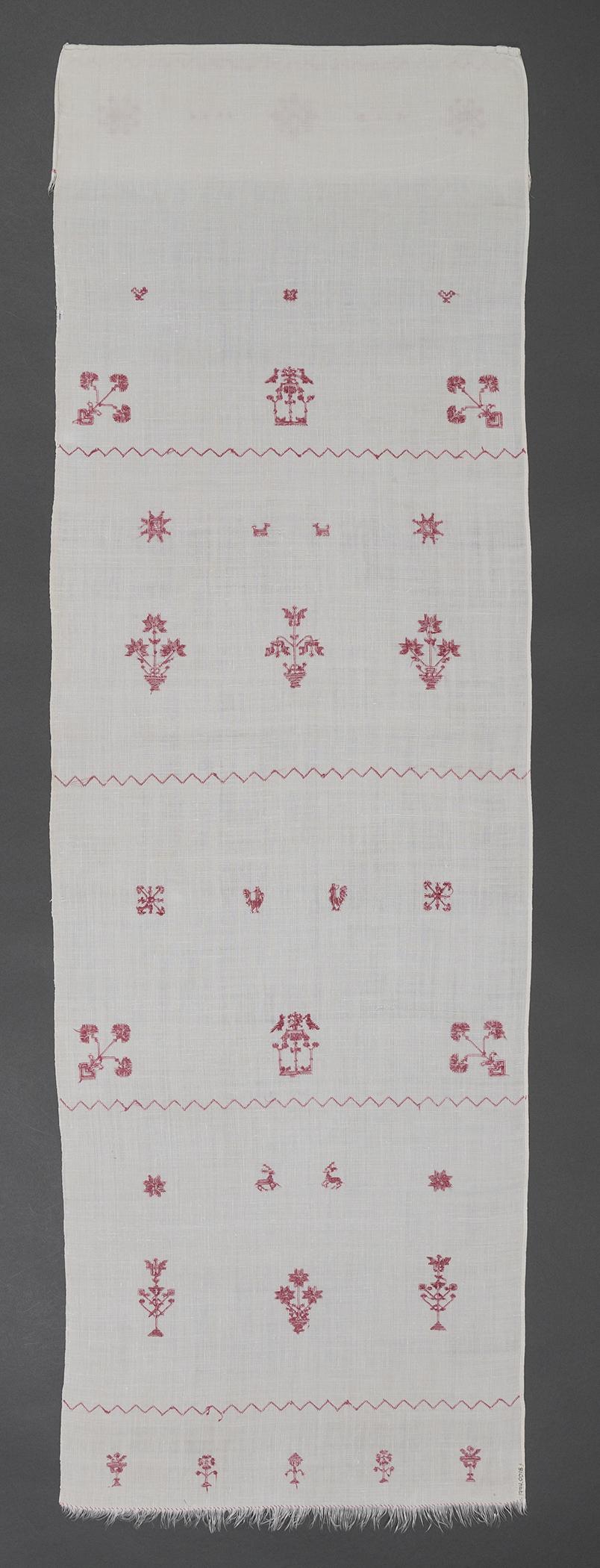 1994.0018 Towel, view 2, reverse