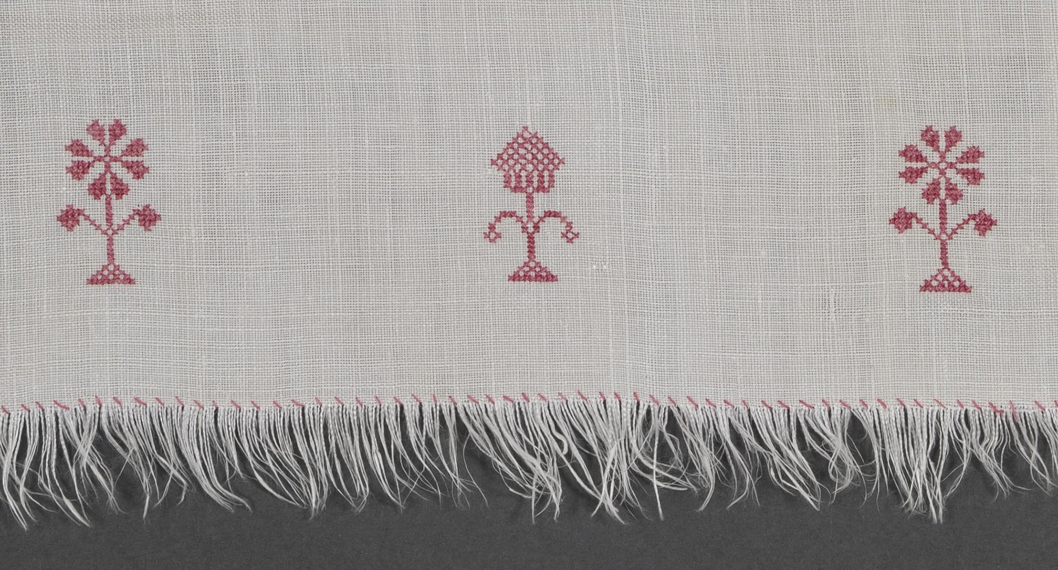 1994.0018 Towel, detail 25