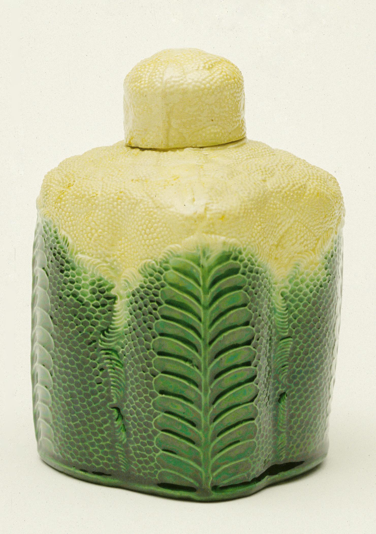 1994.0036 Tea Canister