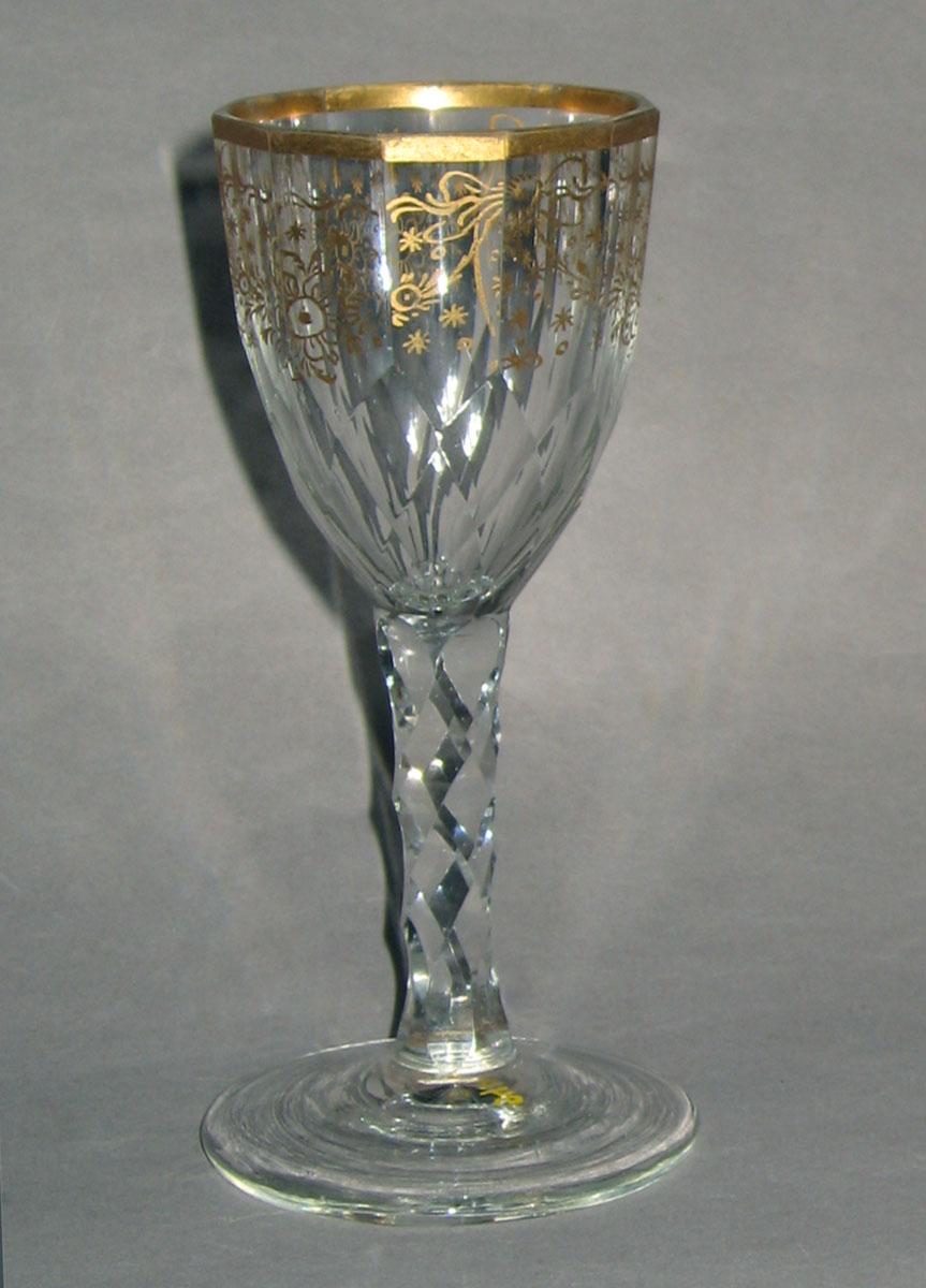 1994.0046.002 Glass wineglass