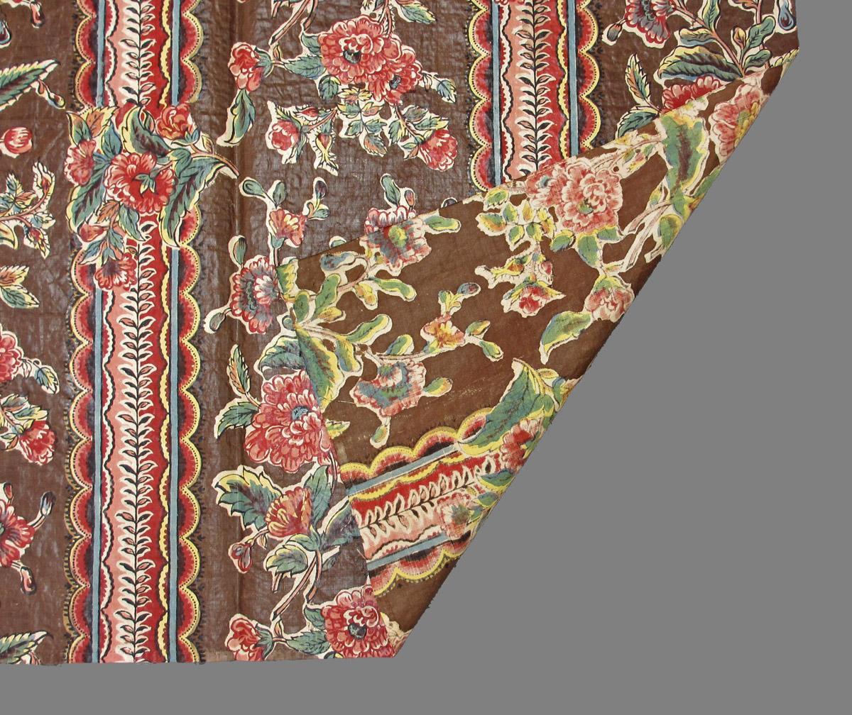 1958.0111.001 textile, printed folded corner
