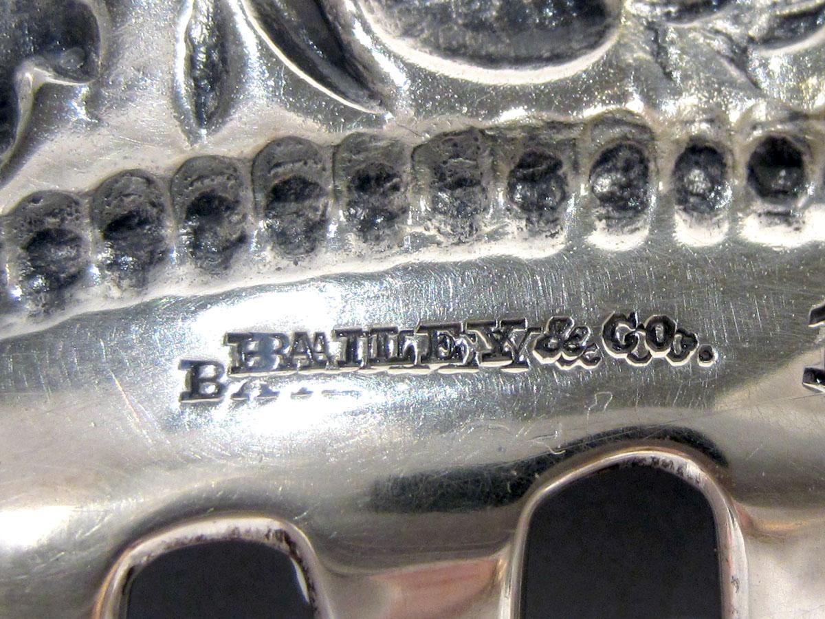 1994.0054 Silver Hair Comb mark 1