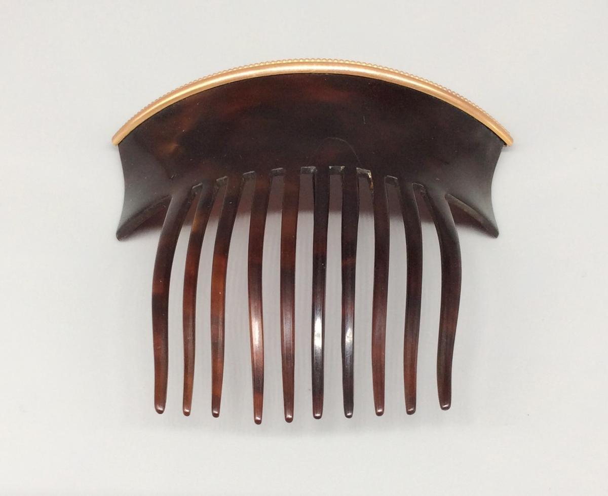 1994.0057 Comb, view 1