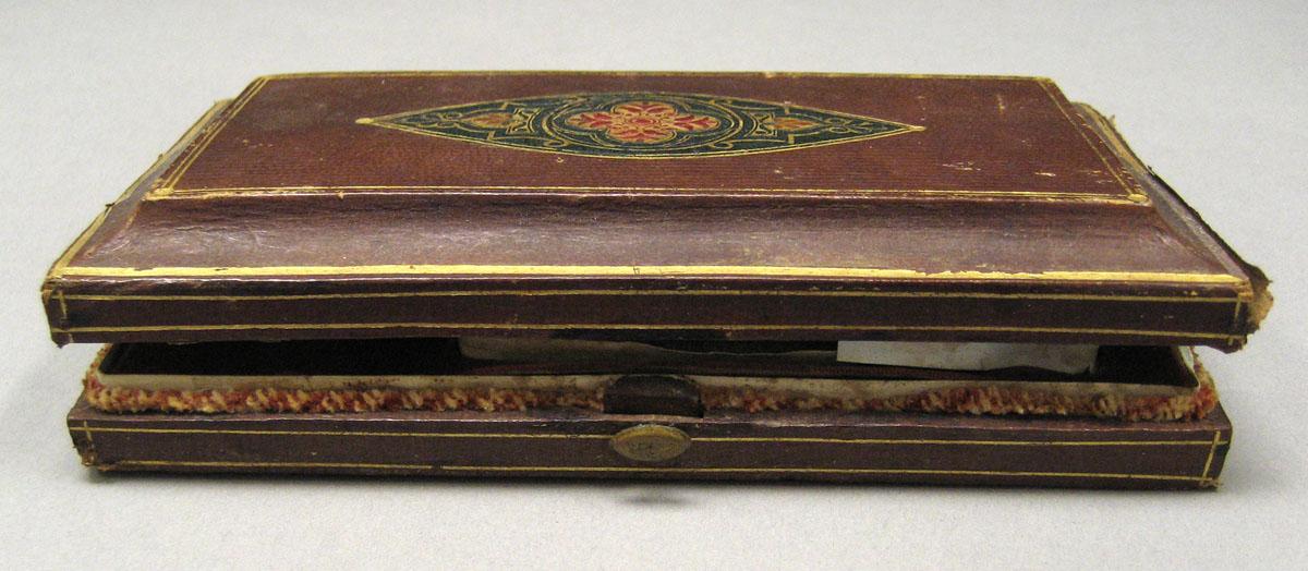 1994.0059 A-G Tool (for sewing) front