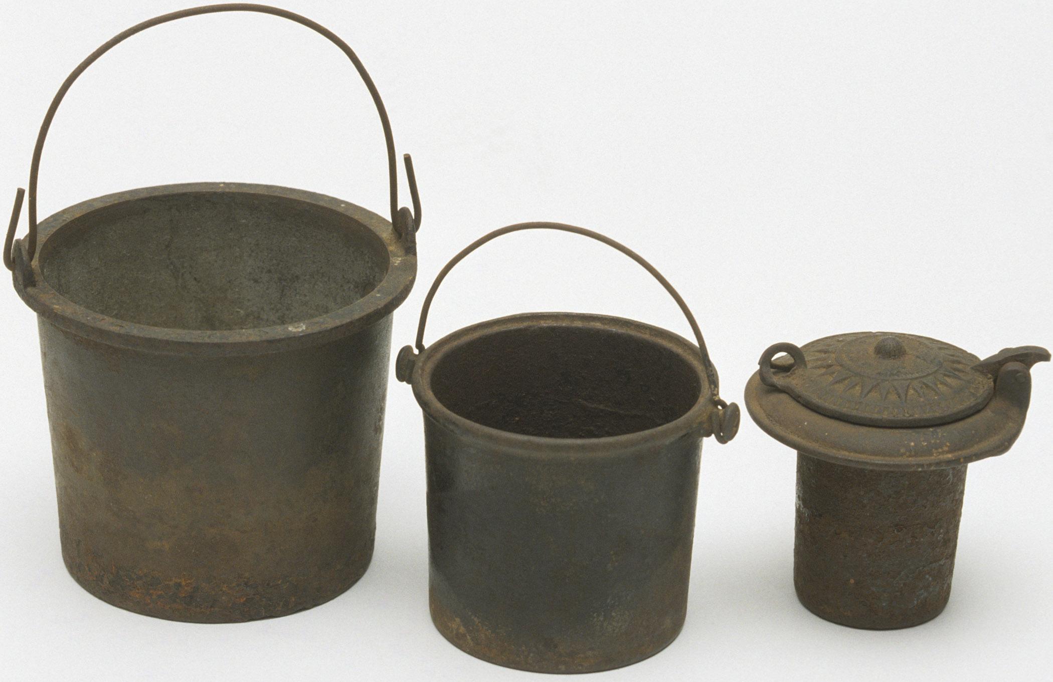 1994.0060 A, B, C Glue Pot