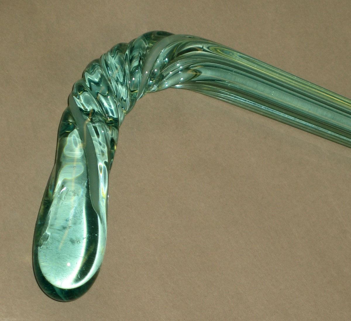 1994.0068 Glass cane (detail)