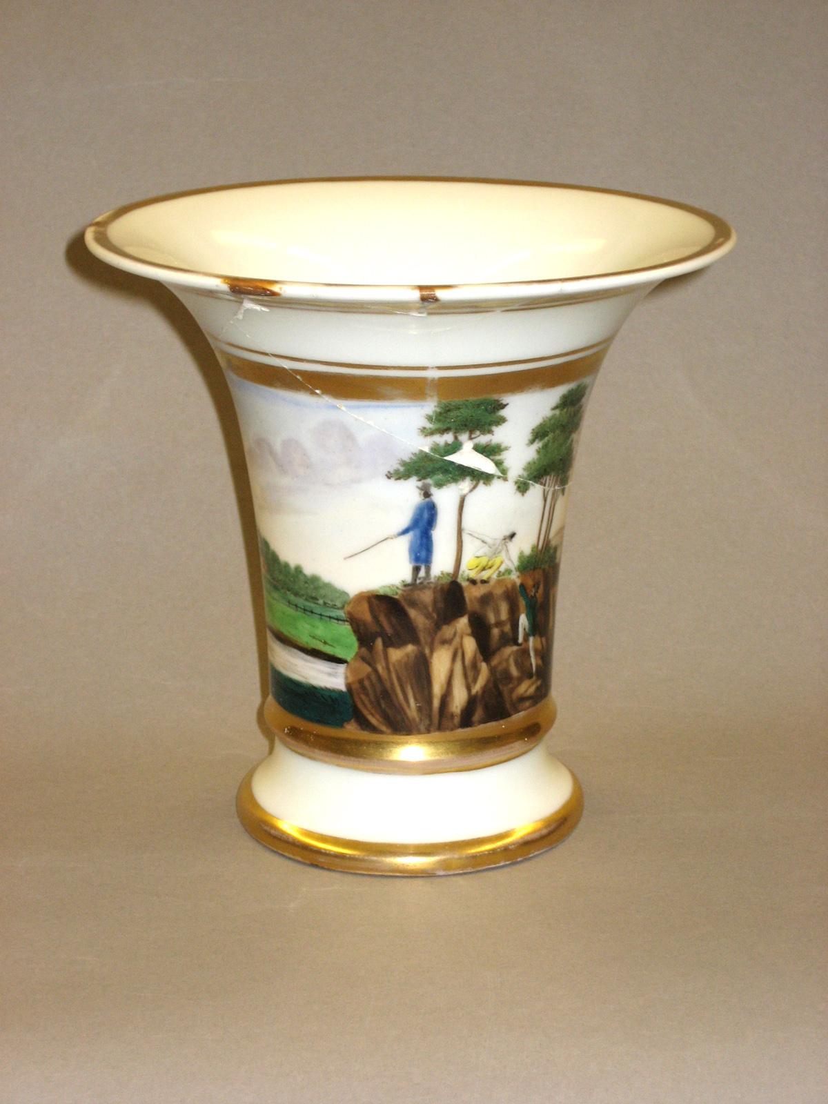 1994.0077.001 Spill Vase
