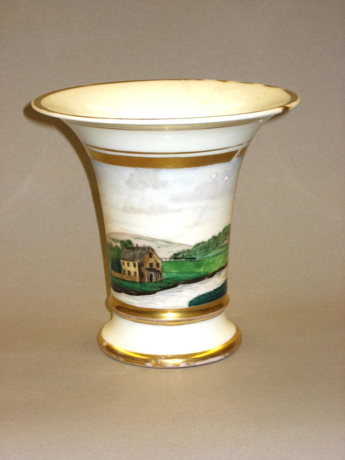 1994.0077.001 Spill Vase (opposite side)