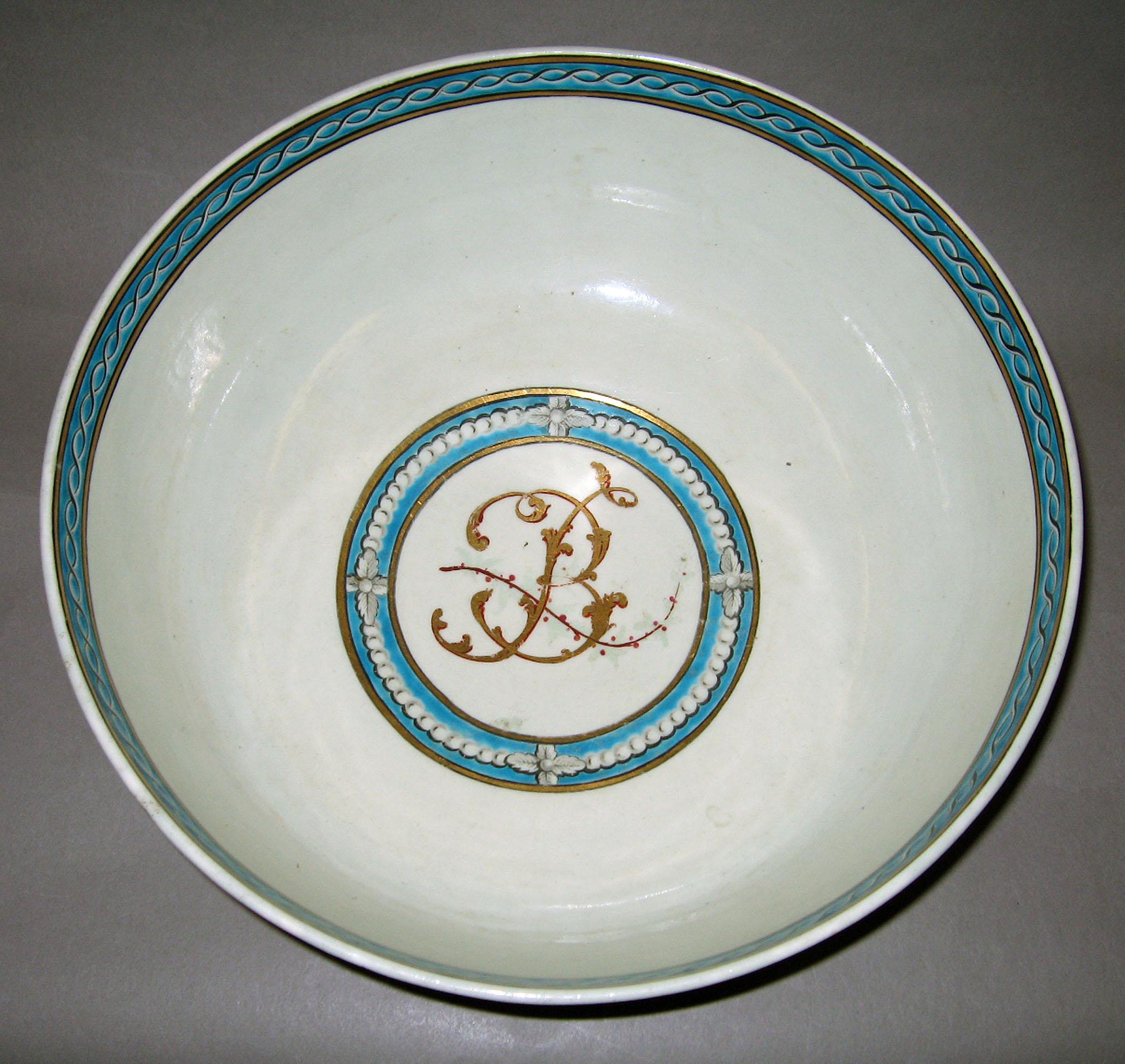1994.0078 Porcelain bowl (interior)