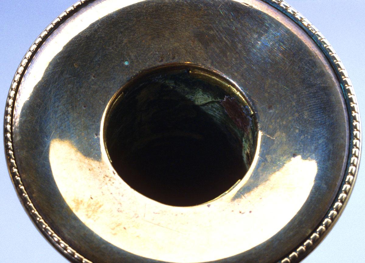 1994.0080.002 Candlestick detail