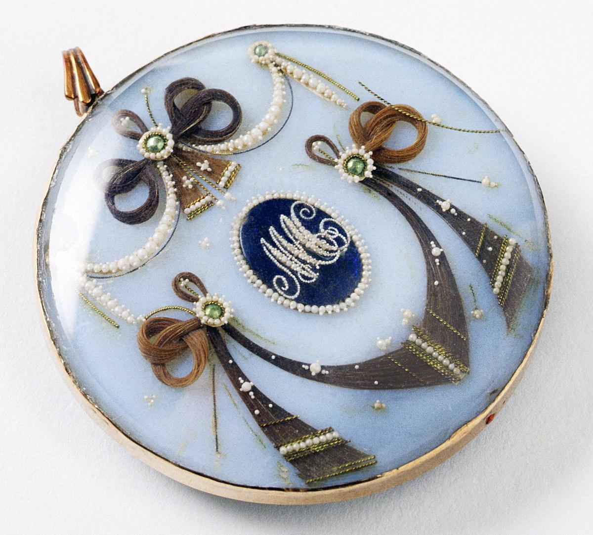 1994.0082 Memorial, View 2