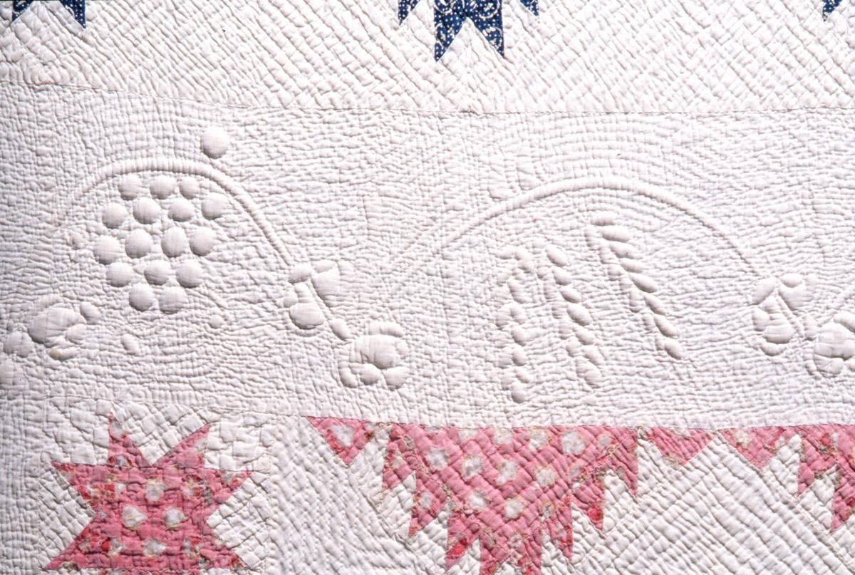 1994.0084 Quilt (detail 3)