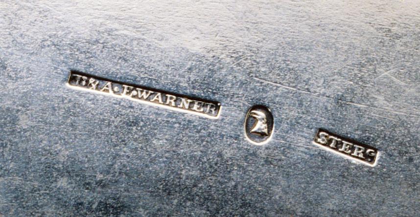 1994.0085 Tray, detail 1