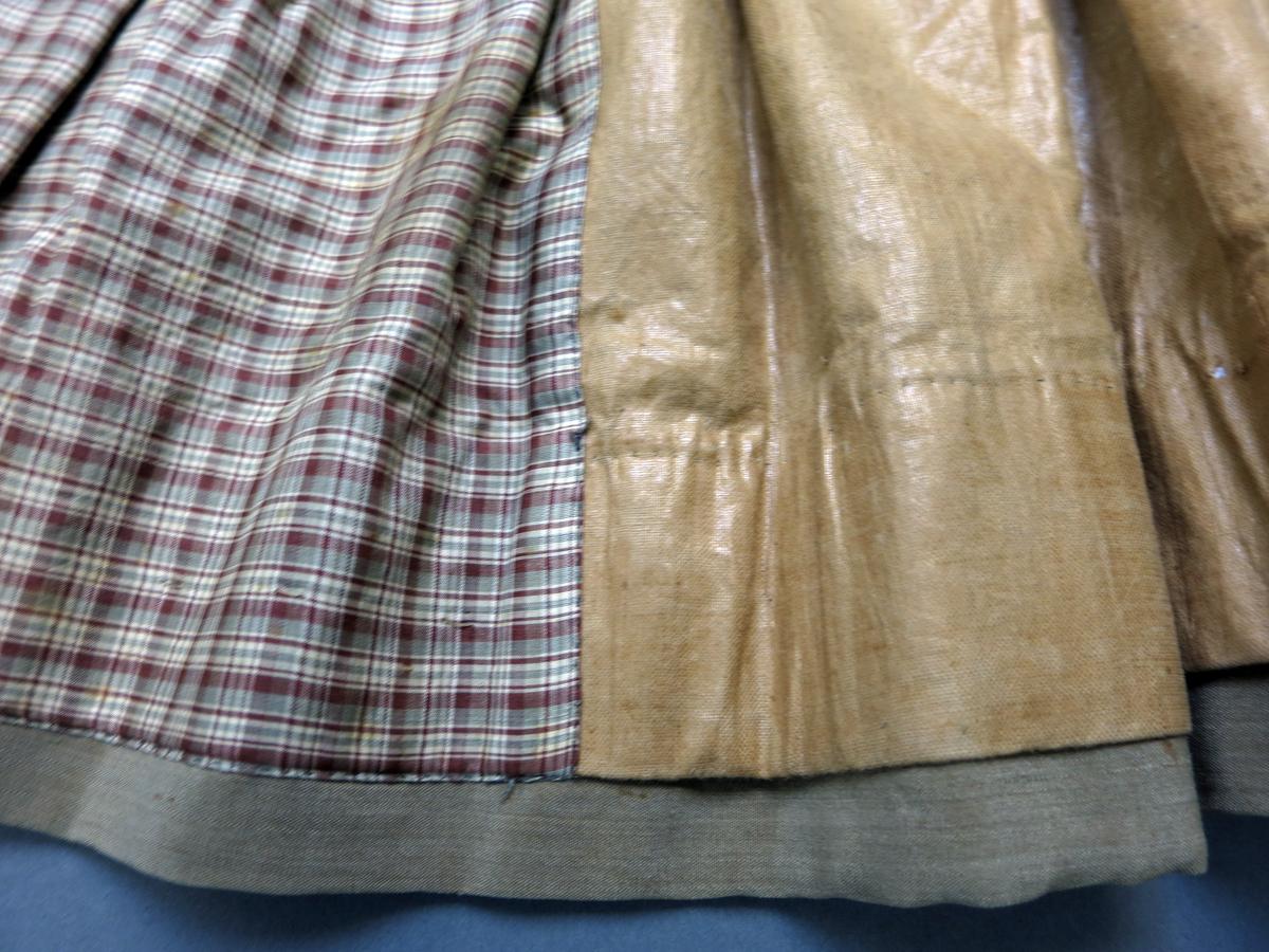1994.0107.001 Coat, Detail