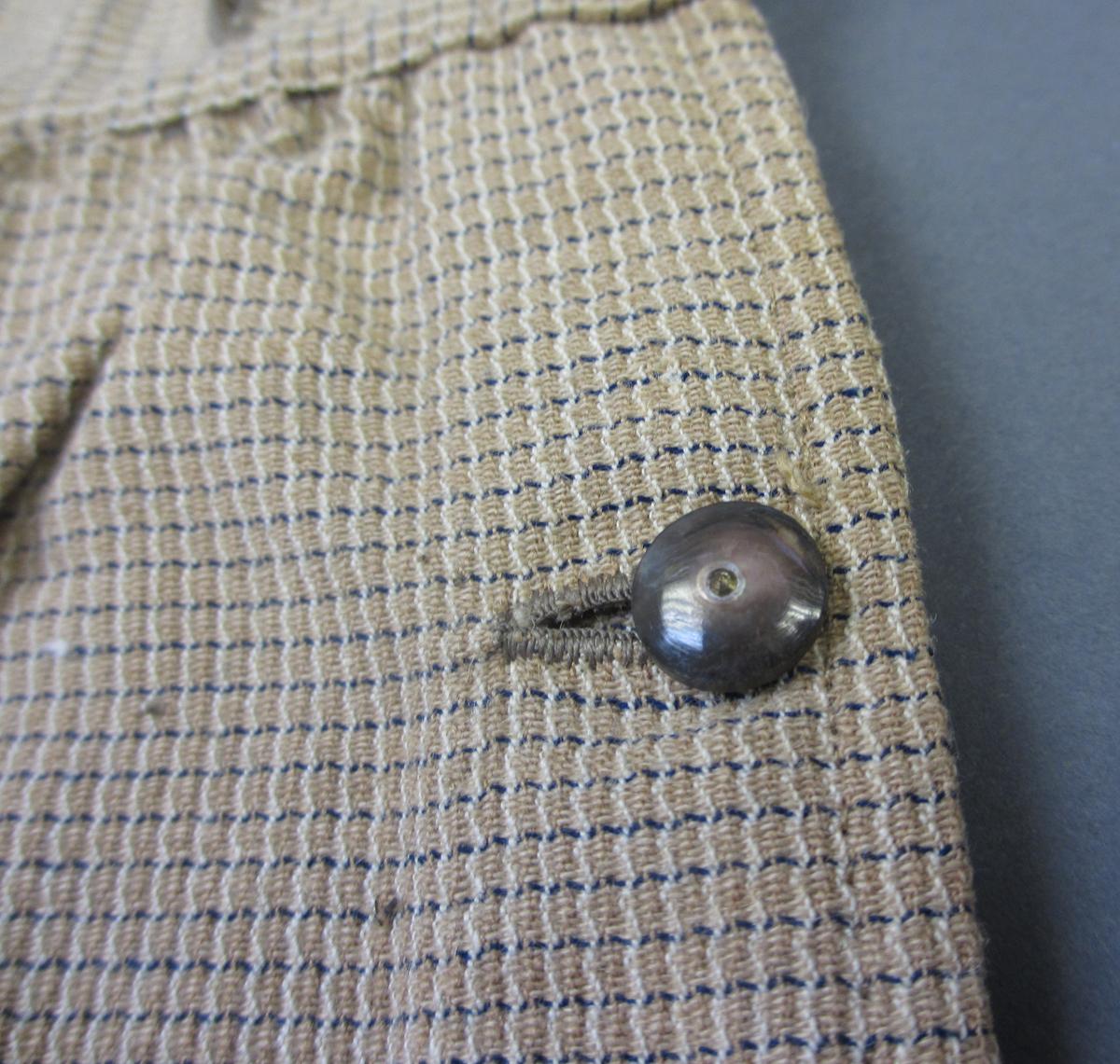 1994.0107.013 Trousers, Detail