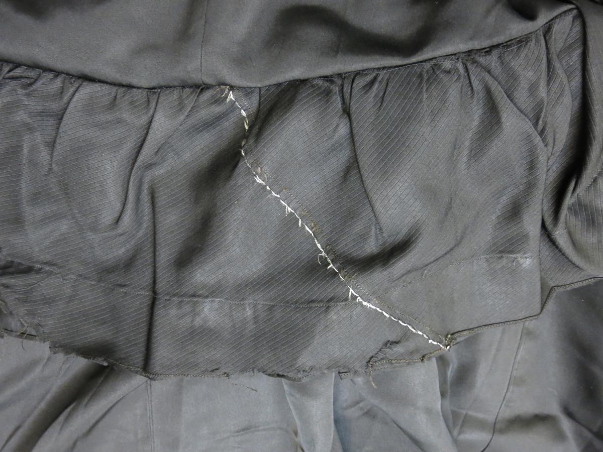 1994.0107.015 Petticoat, Interior