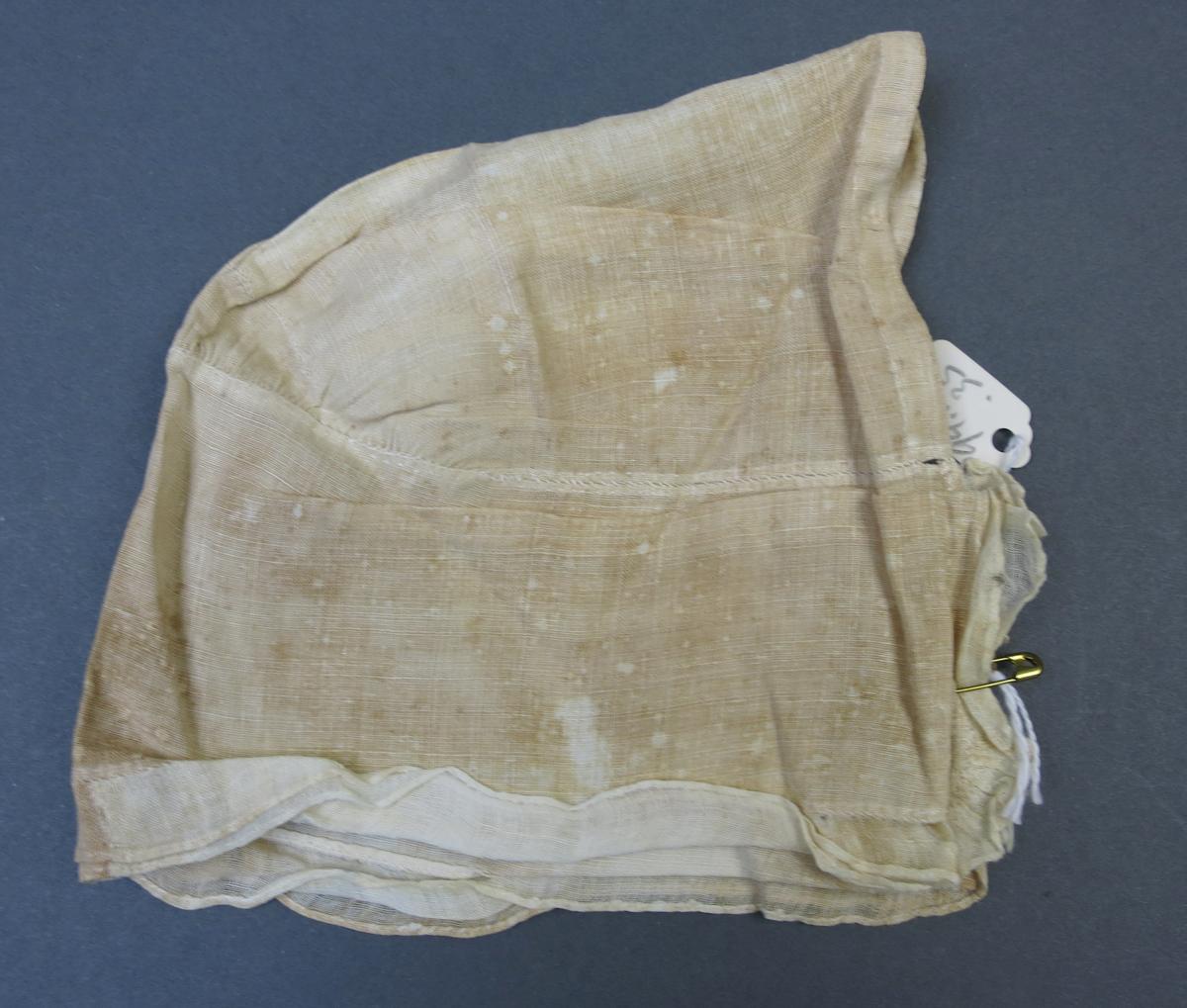 1994.0107.035 Bonnet, View 1