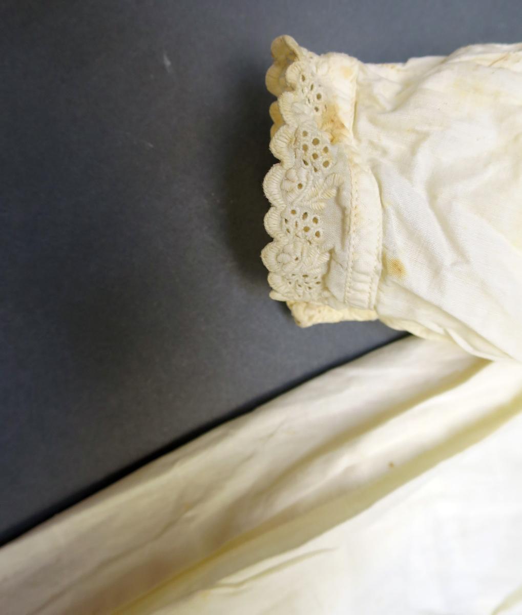 1994.0107.040 Dress, Sleeve