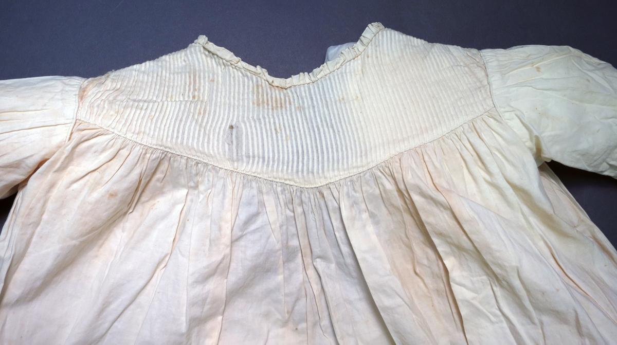 1994.0107.043 Dress, Bodice