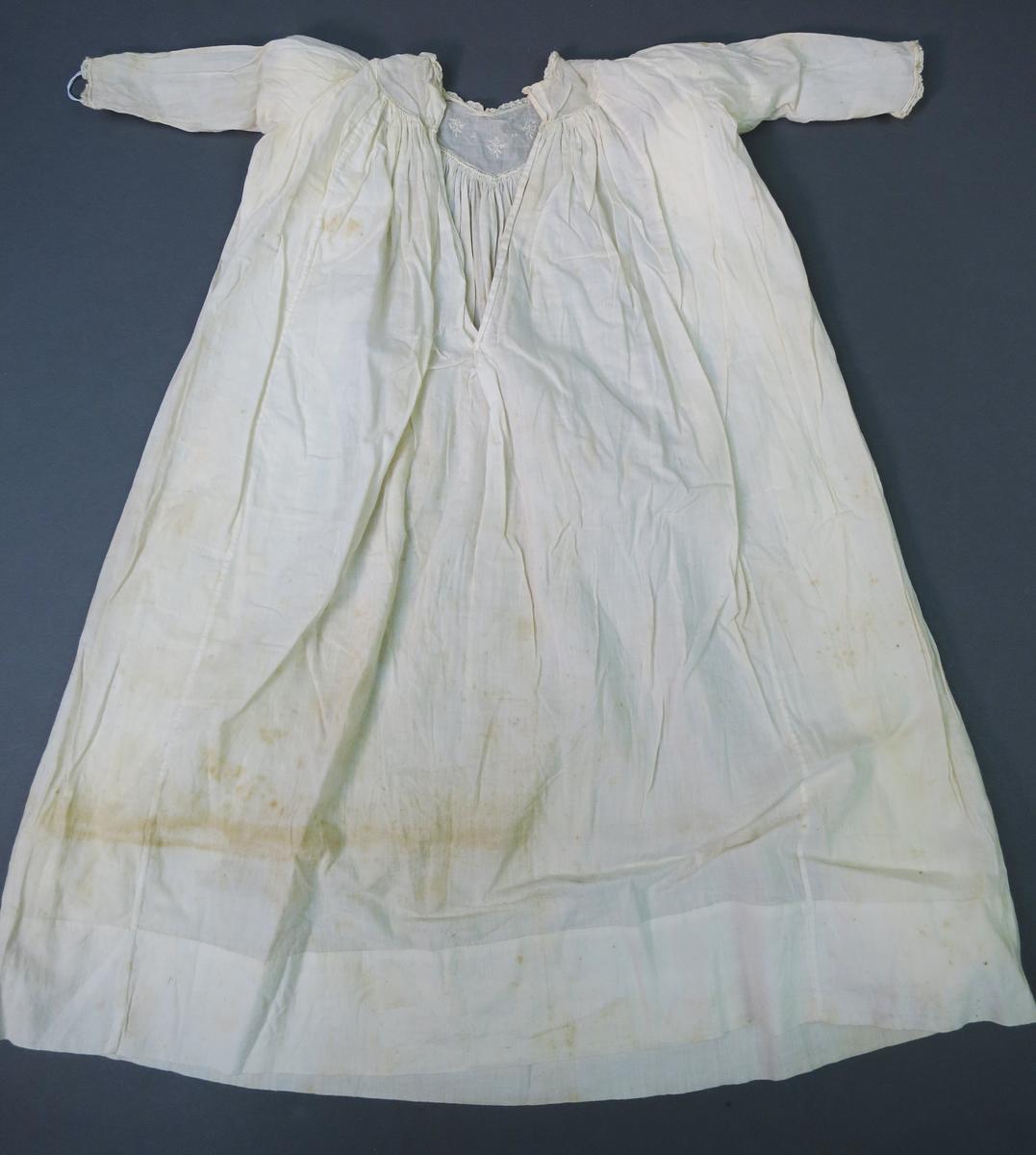 1994.0107.046 Dress, Back