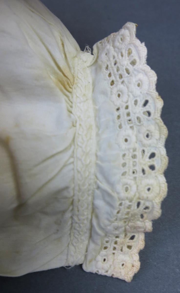 1994.0107.053 Dress, Cuff