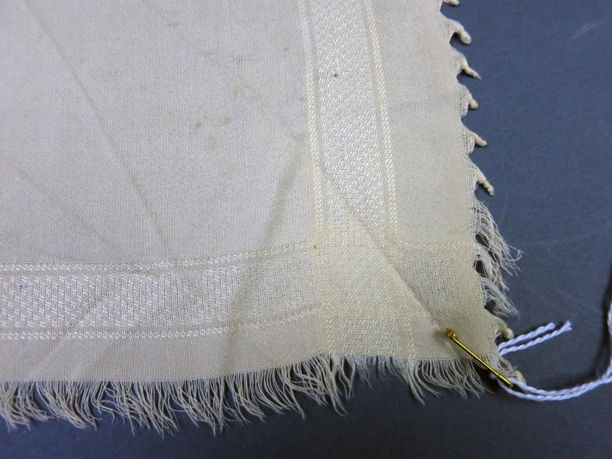 1994.0107.081 Shawl, Fringe
